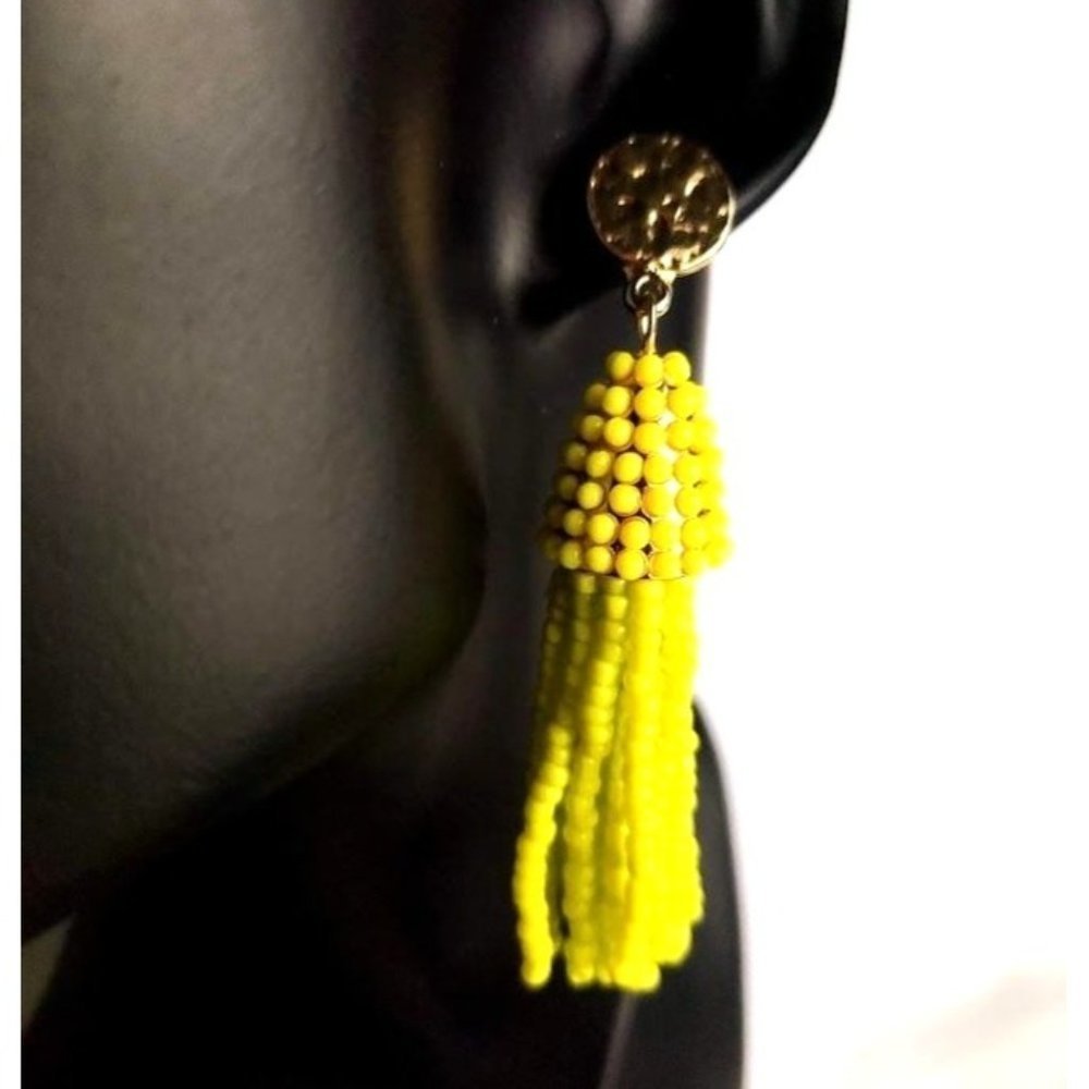 Laura Ashley Womens Mint Yellowgreen Corn Beads Gold Tone DropDangling 10$